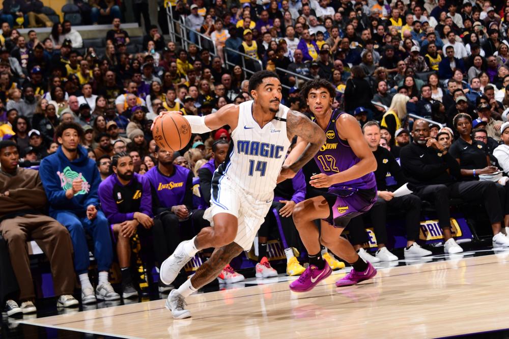 新生代的崛 新生代的崛