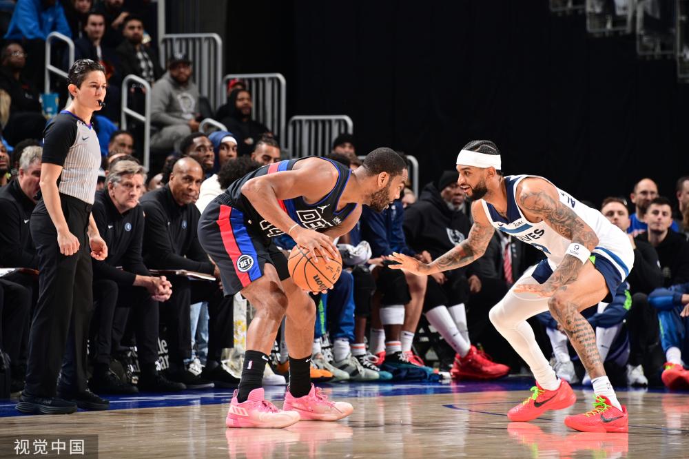 年轻球员的 年轻球员的