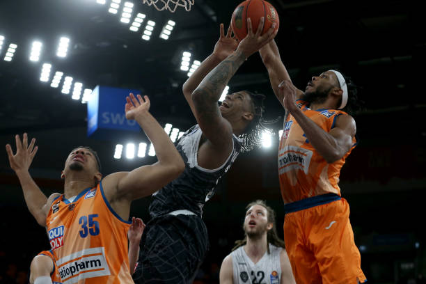 更加巩固了 更加巩固了